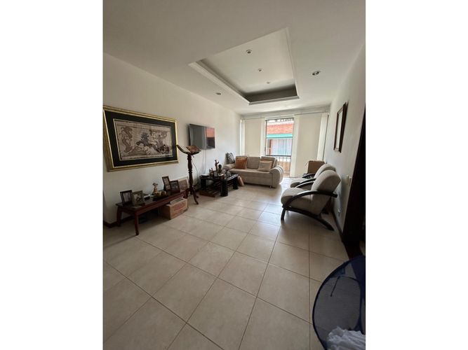 Casa de 4 alcobas en venta en Ciudad Jardin, Cali, 250 m² · foto 5 de 24