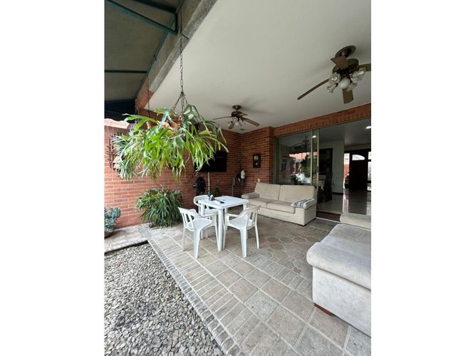 Casa de 4 alcobas en venta en Ciudad Jardin, Cali, 250 m² · foto 20 de 24