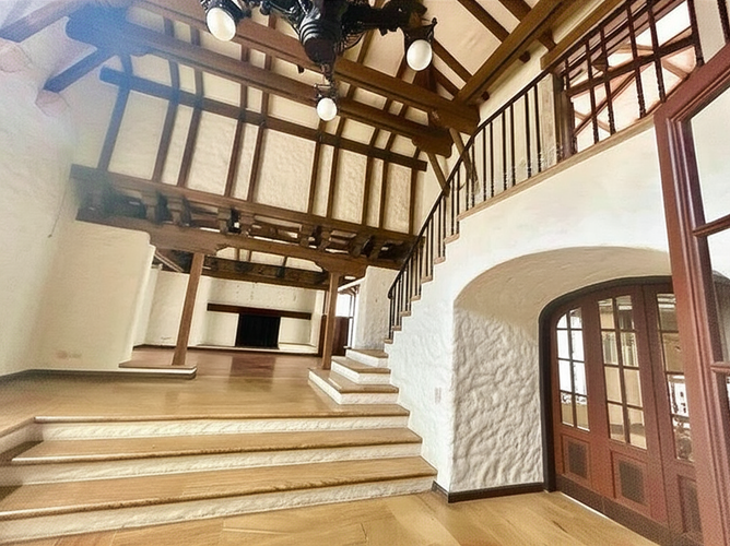 Casa de 4 alcobas en venta en El Refugio, Bogotá, 830 m² · foto 6 de 13