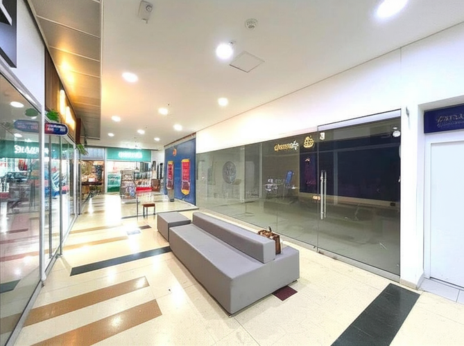 Local en venta en Jardin Botanico, Medellín, 41 m² · foto 3 de 11
