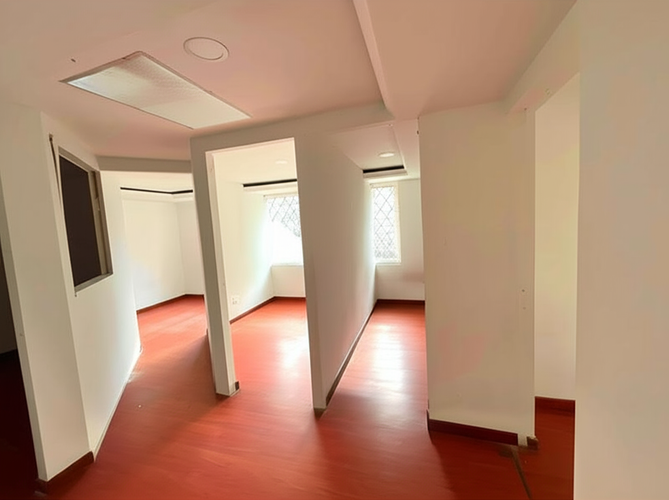 Casa de 5 alcobas en venta en San Luis, Bogotá, 466 m² · foto 10 de 11