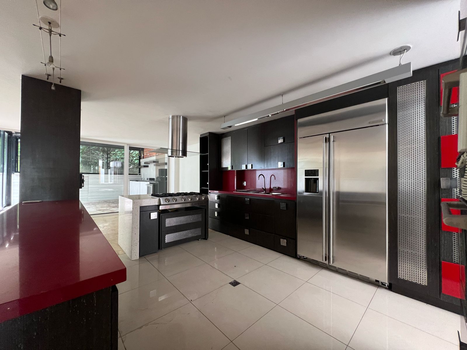 Casa en arriendo en El Poblado, Medellín · foto 9 de 24