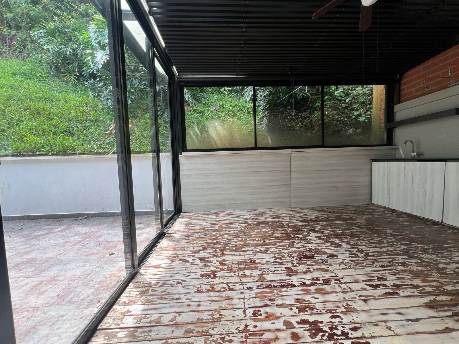 Casa en arriendo en El Poblado, Medellín · foto 24 de 24