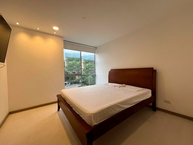 Apartamento de 3 alcobas en arriendo en Loma Del Esmeraldal, Envigado, 98 m² · foto 9 de 16