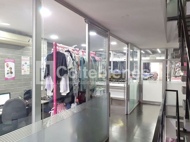 Oficina en arriendo en Las Lomitas, Itagüí, 978 m² · foto 6 de 24