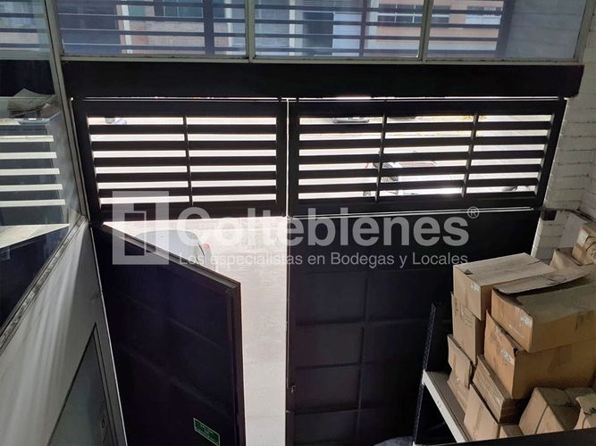 Oficina en arriendo en Las Lomitas, Itagüí, 978 m² · foto 19 de 24