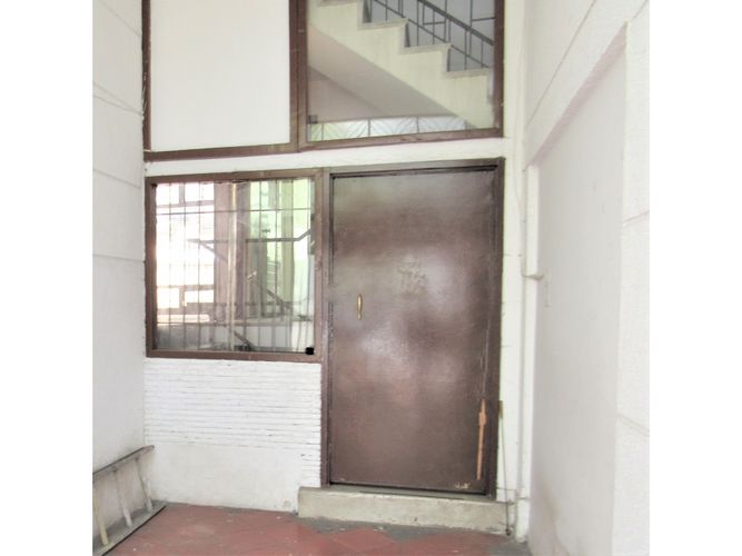 Casa de 7 alcobas en venta en Campin, Bogotá, 384 m² · foto 2 de 8