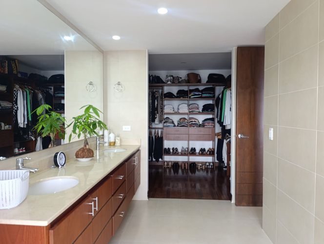 Apartamento de 3 alcobas en venta en El Poblado, Medellín, 276 m² · foto 9 de 20