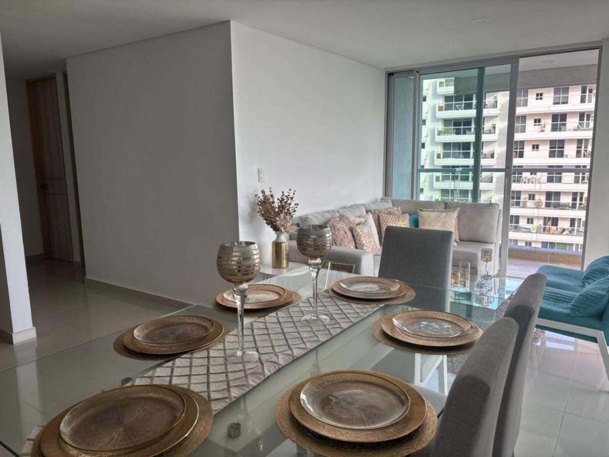 Apartamento en arriendo en Cartagena · foto 2 de 17