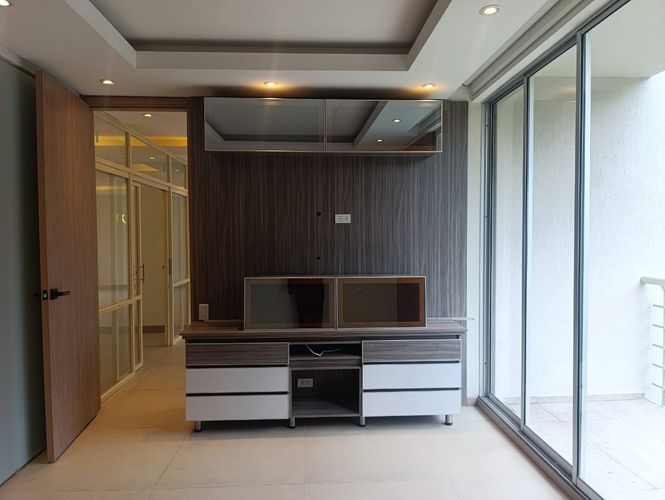 Apartamento de 1 alcoba en arriendo en El Castillo, Medellín, 93 m² · foto 15 de 19