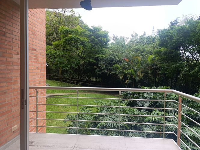 Apartamento de 1 alcoba en arriendo en El Castillo, Medellín, 93 m² · foto 19 de 19