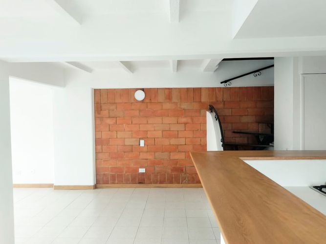 Apartamento de 2 alcobas en arriendo en El Poblado, Medellín, 95 m² · foto 6 de 15