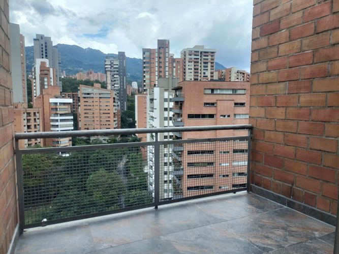 Apartamento de 2 alcobas en arriendo en El Poblado, Medellín, 95 m² · foto 15 de 15