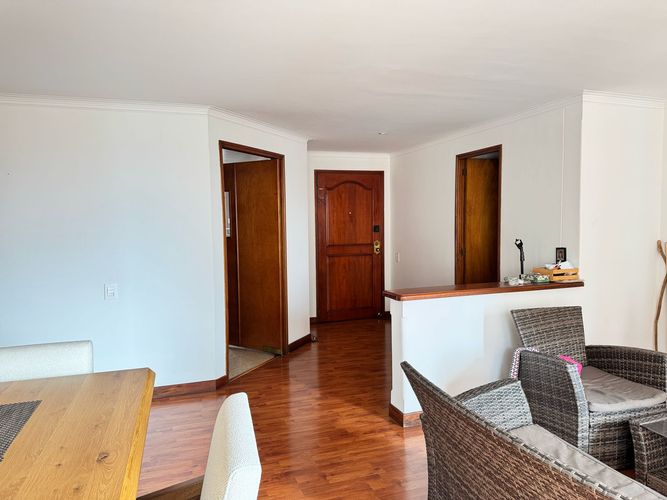Apartamento de 3 alcobas en venta en El Poblado, Medellín, 142 m² · foto 3 de 18