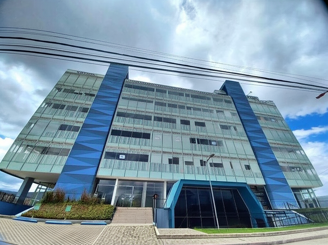 Local en venta en Santa Lucia, Chía, 92 m² · foto 3 de 6