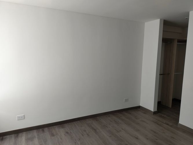 Apartamento de 2 alcobas en venta en Cerezos, Mosquera, 61 m² · foto 14 de 24