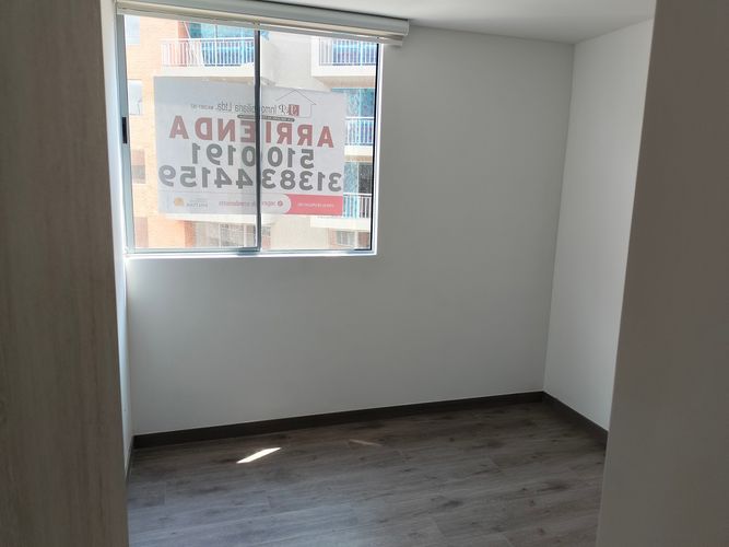 Apartamento de 2 alcobas en venta en Cerezos, Mosquera, 61 m² · foto 23 de 24