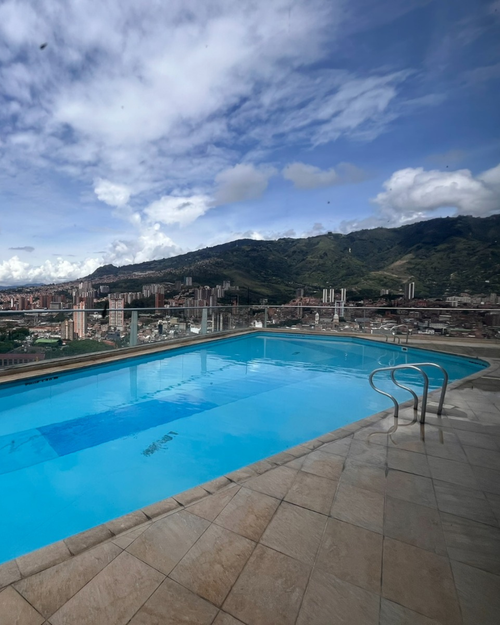 Apartamento de 2 alcobas en venta en Niquia, Bello, 56 m² · foto 7 de 13
