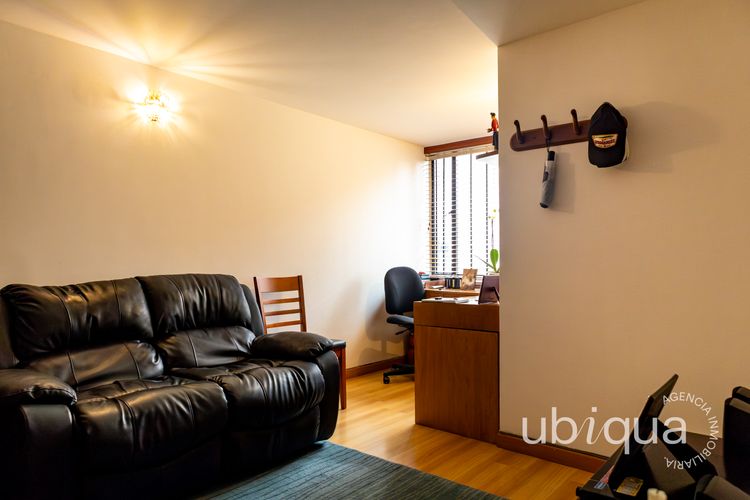 Apartamento de 2 alcobas en venta en La Salle, Bogotá, 70 m² · foto 14 de 24
