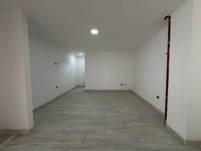 Edificio en arriendo en Las Granjas, Neiva, 2270 m² · foto 5 de 5