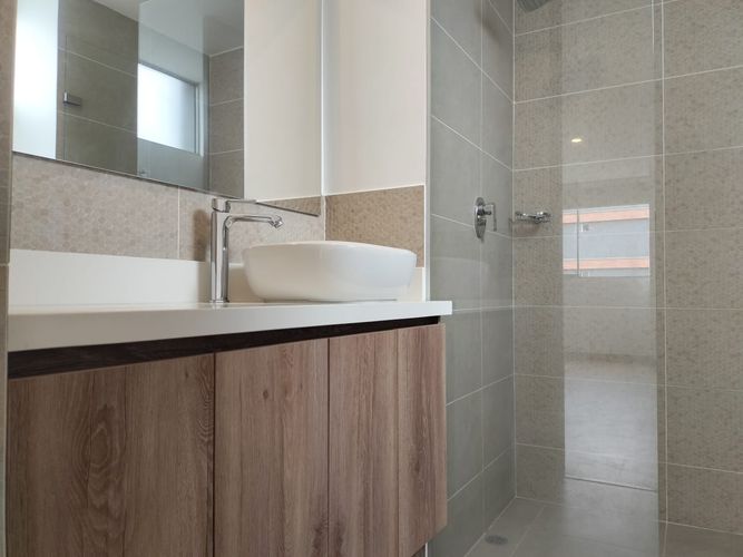 Apartamento de 2 alcobas en arriendo en El Poblado, Medellín, 84 m² · foto 15 de 15