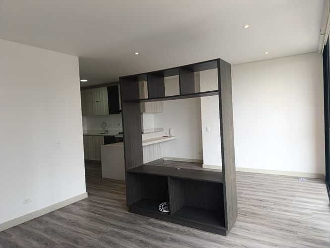 Apartamento de 1 alcoba en arriendo en El Poblado, Medellín, 56 m² · foto 9 de 11
