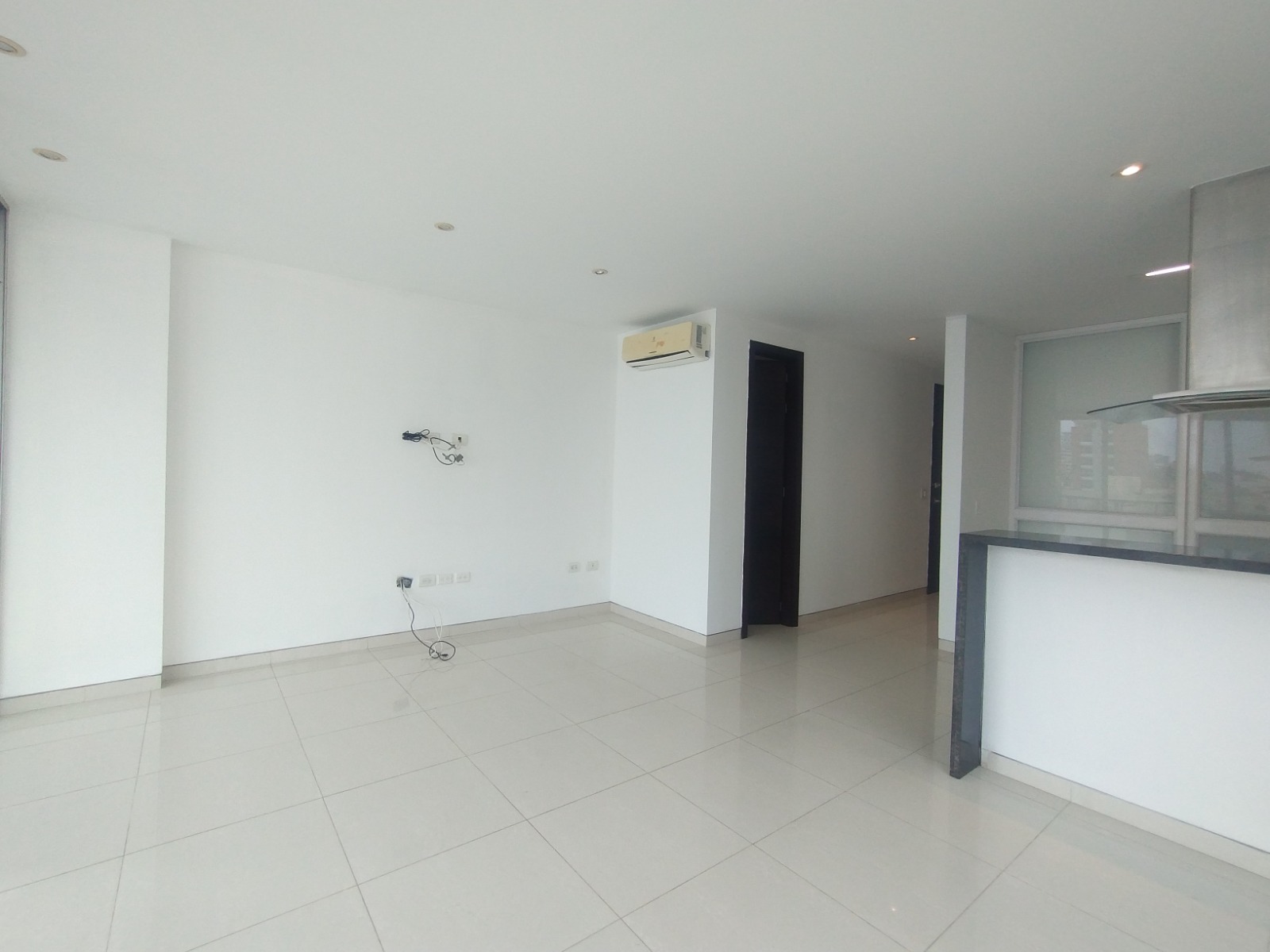 Apartamento en arriendo en El Castillo, Barranquilla · foto 4 de 17