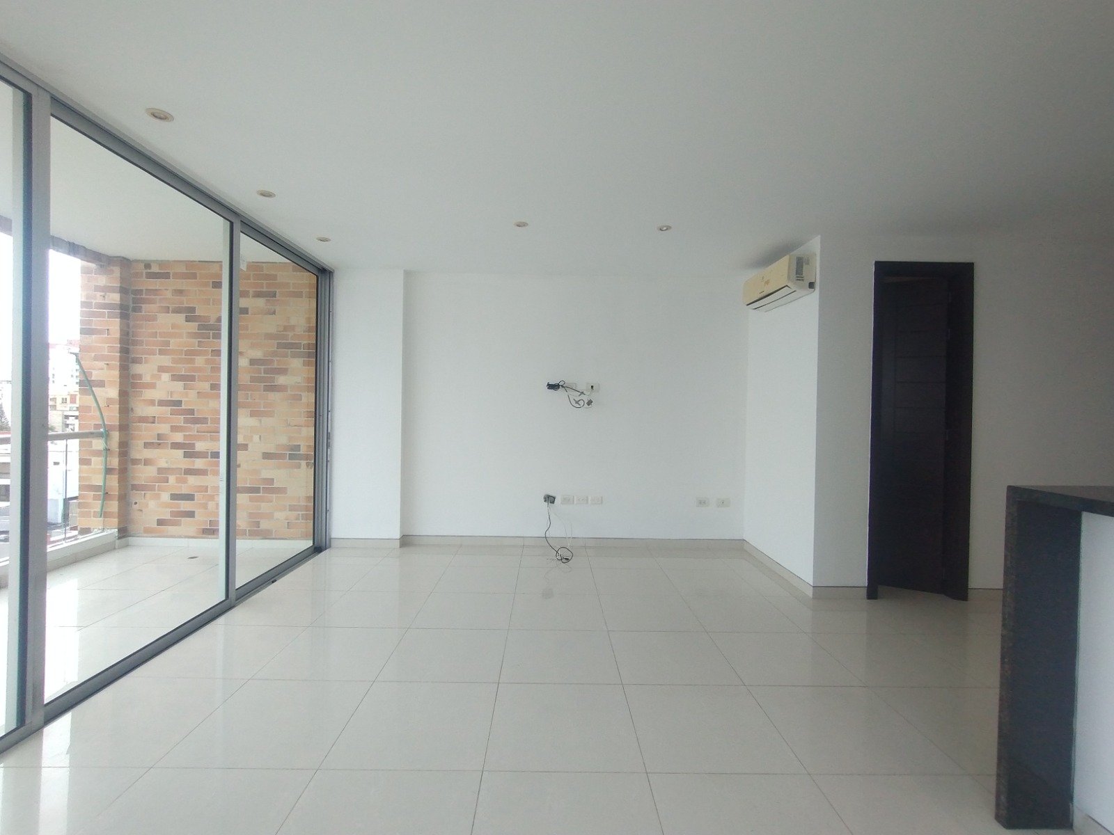 Apartamento en arriendo en El Castillo, Barranquilla · foto 3 de 17