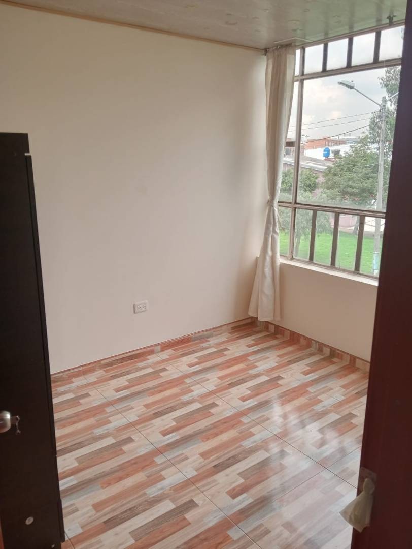 Casa en venta en Villa Claudia, Bogotá · foto 14 de 24