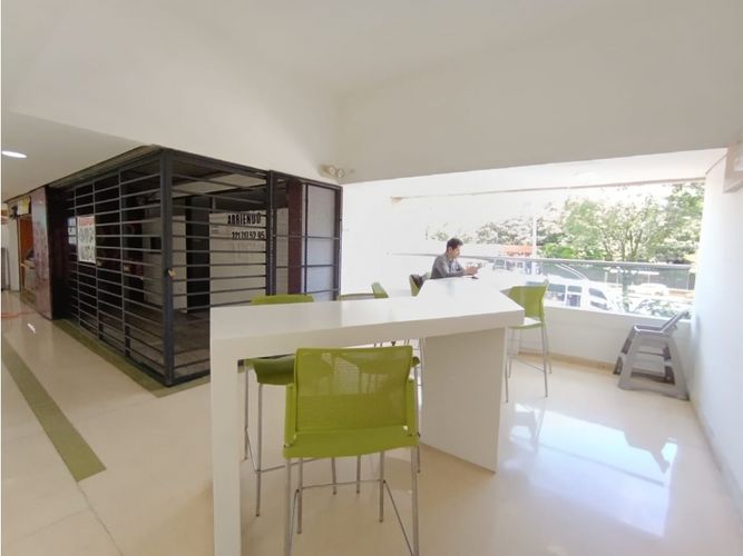 Local en arriendo en Conquistadores, Medellín, 29 m² · foto 5 de 10