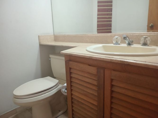 Casa de 4 alcobas en venta en El Poblado, Medellín, 257 m² · foto 17 de 20