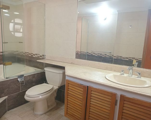 Casa de 4 alcobas en venta en El Poblado, Medellín, 257 m² · foto 18 de 20