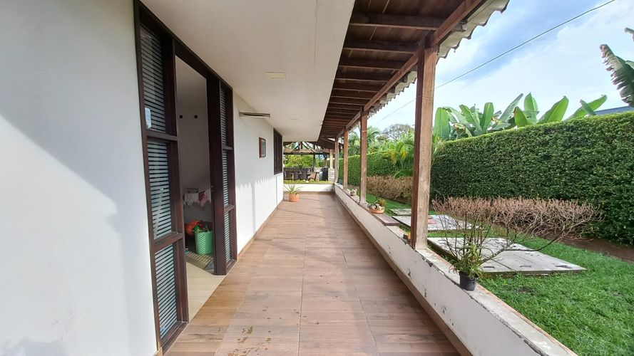 Casa de 6 alcobas en venta en Puerto Espejo, Armenia, 420 m² · foto 4 de 22
