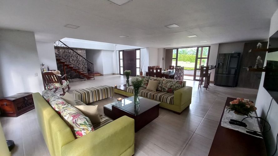 Casa de 6 alcobas en venta en Puerto Espejo, Armenia, 420 m² · foto 5 de 22