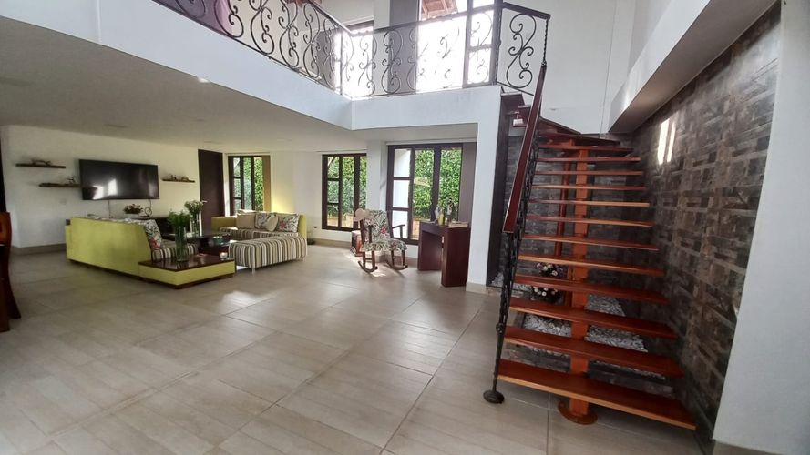 Casa de 6 alcobas en venta en Puerto Espejo, Armenia, 420 m² · foto 10 de 22