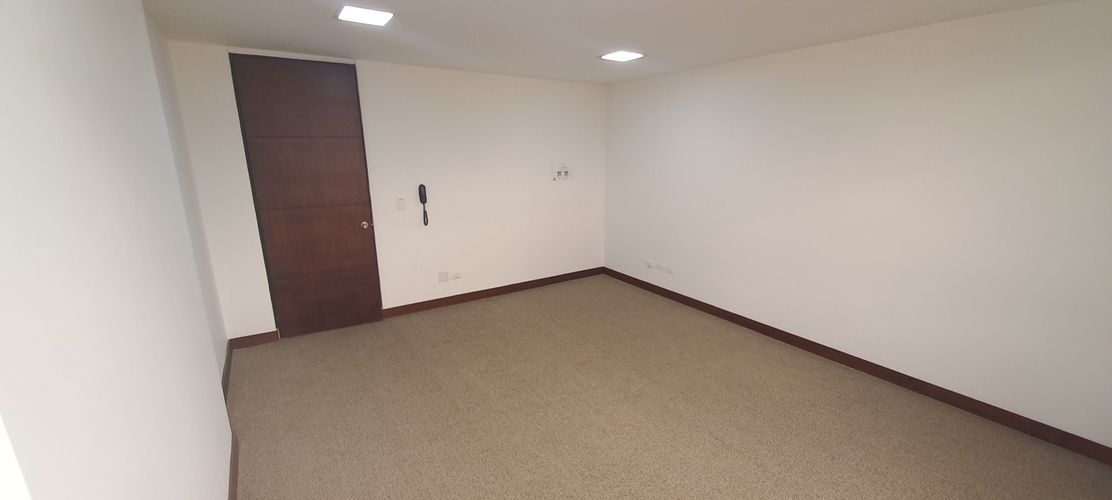 Oficina en arriendo en Briceño, Tocancipá, 22 m² · foto 2 de 24