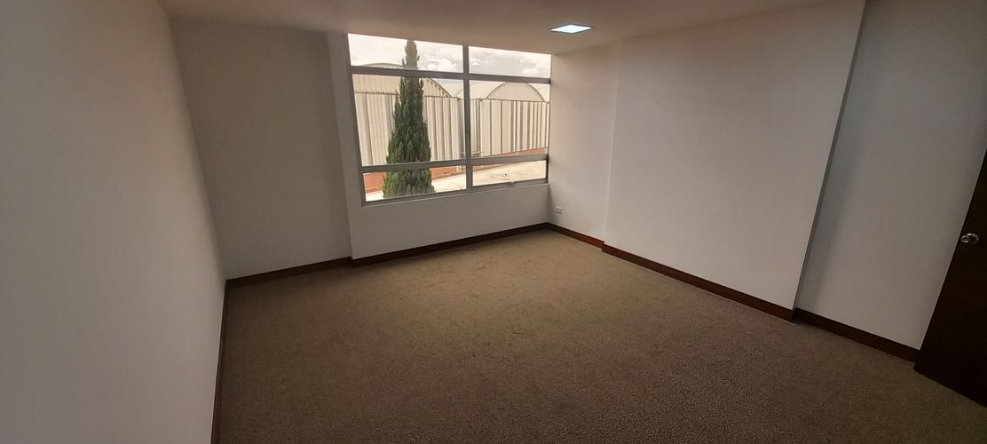 Oficina en arriendo en Briceño, Tocancipá, 22 m² · foto 4 de 24