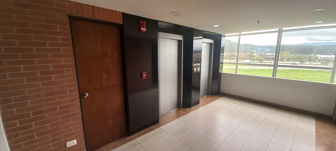 Oficina en arriendo en Briceño, Tocancipá, 22 m² · foto 17 de 24