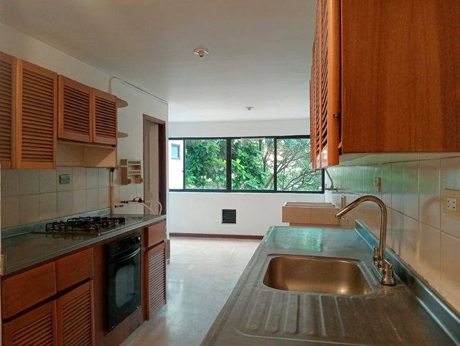 Apartamento de 3 alcobas en arriendo en Laureles, Medellín, 131 m² · foto 15 de 20