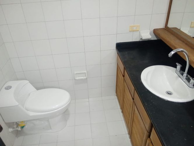 Apartamento de 3 alcobas en arriendo en Laureles, Medellín, 131 m² · foto 17 de 20