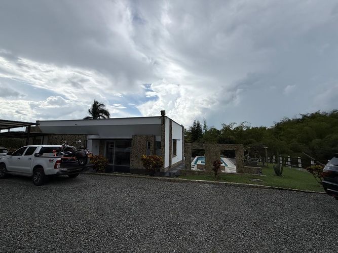 Casa de 4 alcobas en venta en Ciudadela Comfenalco, Armenia, 510 m² · foto 17 de 23