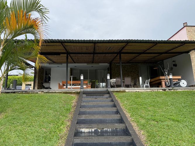 Casa de 4 alcobas en venta en Ciudadela Comfenalco, Armenia, 510 m² · foto 23 de 23