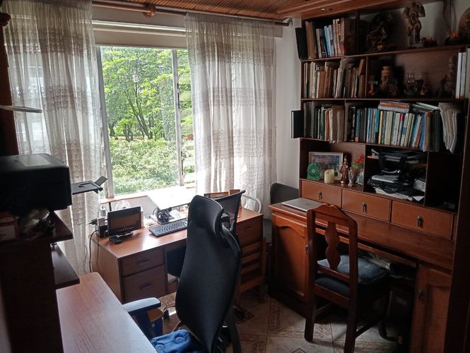 Apartamento de 4 alcobas en venta en Laureles, Medellín, 94 m² · foto 14 de 18