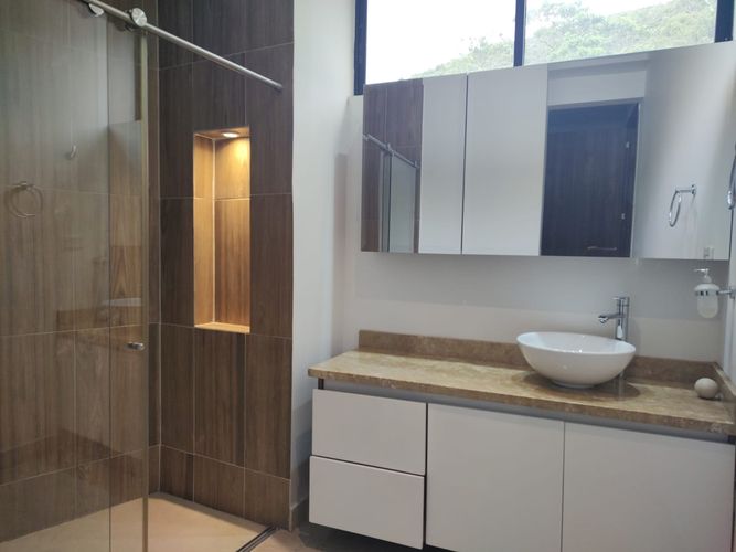 Apartamento de 4 alcobas en venta en Santa Monica, Cali, 232 m² · foto 9 de 16