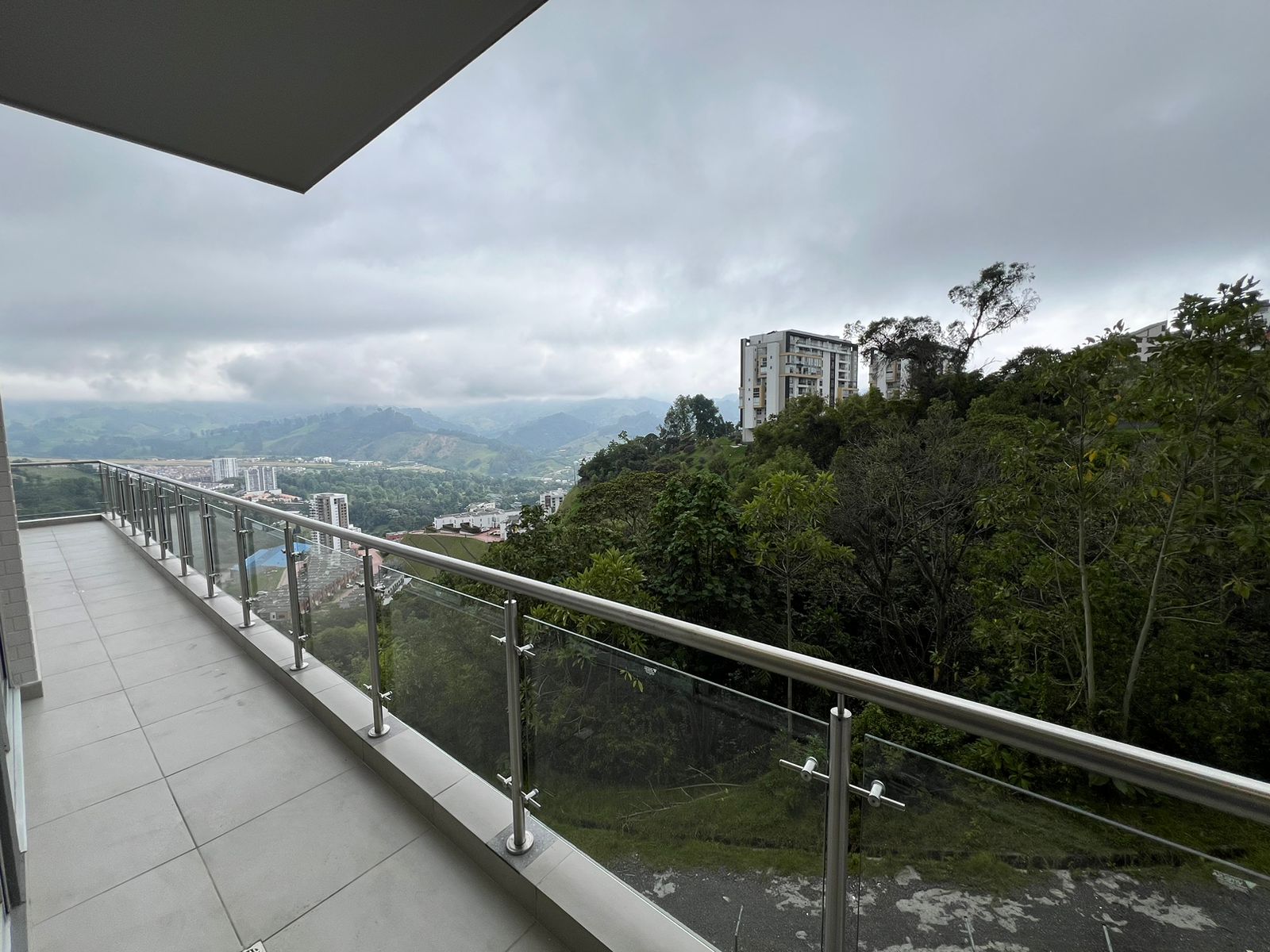 Apartamento en venta en Milan, Manizales · foto 6 de 12