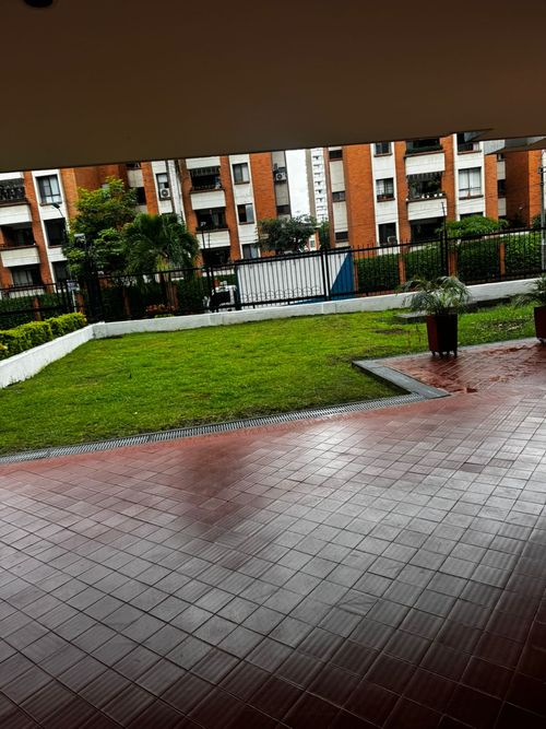 Apartamento de 3 alcobas en venta en La Flora, Cali, 137 m² · foto 17 de 24
