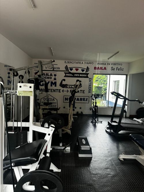 Apartamento de 3 alcobas en venta en La Flora, Cali, 137 m² · foto 23 de 24