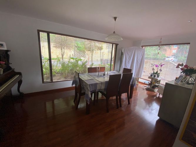 Apartamento de 3 alcobas en venta en Los Rosales, Bogotá, 198 m² · foto 3 de 23