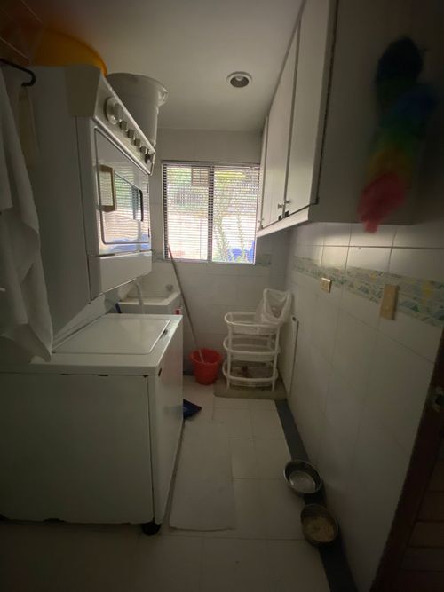 Apartamento de 3 alcobas en venta en Los Rosales, Bogotá, 198 m² · foto 19 de 23