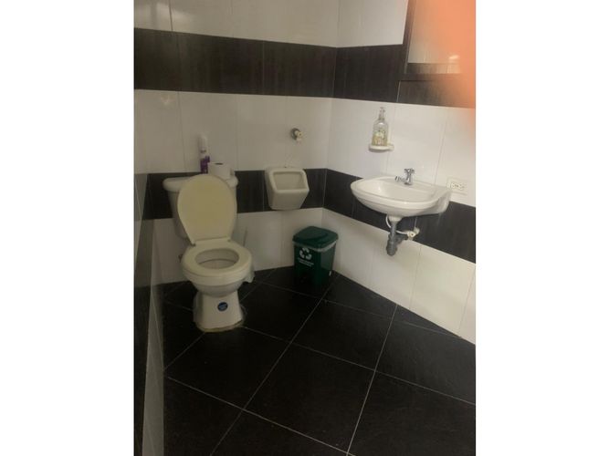 Bodega en venta en Villa Nueva, Medellín, 185 m² · foto 12 de 12